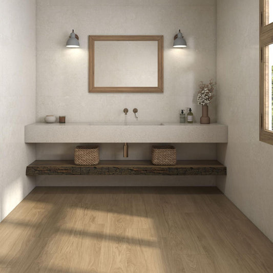 Pavimento e revestimento cerâmico Coralstone Marfil Mate 60x120 em ambiente de casa de banho moderna.