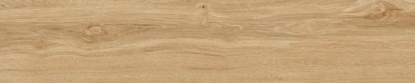 Alt text: 'Detalhe da superfície do pavimento cerâmico NATIVE Dark Beige da Love Tiles, que imita a textura e os veios da madeira.'