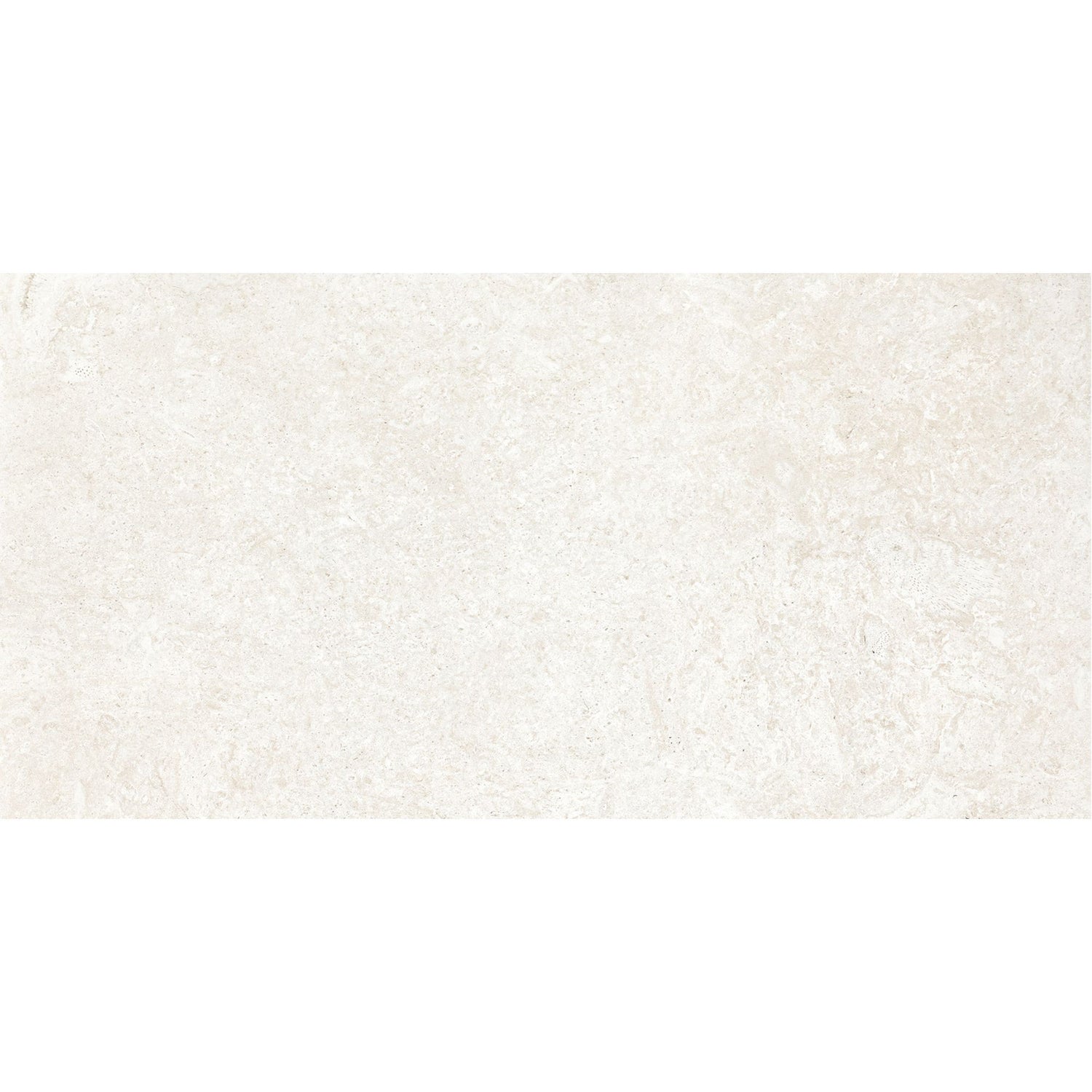 Detalhe da textura de pedra natural do pavimento cerâmico Coralstone Marfil Mate 60x120.