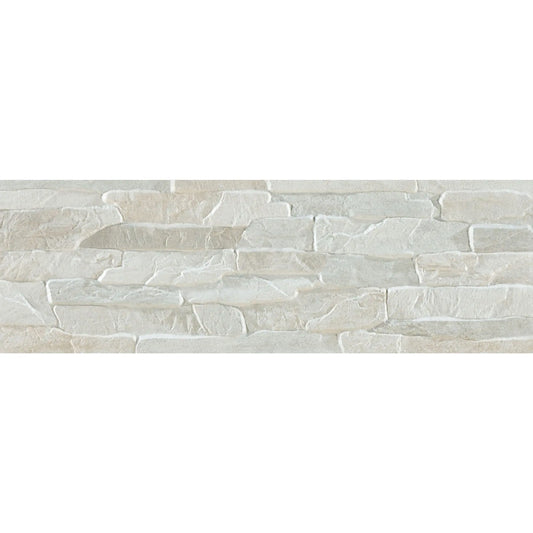 alt text= 'Detalhe de perto do revestimento cerâmico Titan Neutro, mostrando a sua textura com relevo e os tons neutros de pedra'