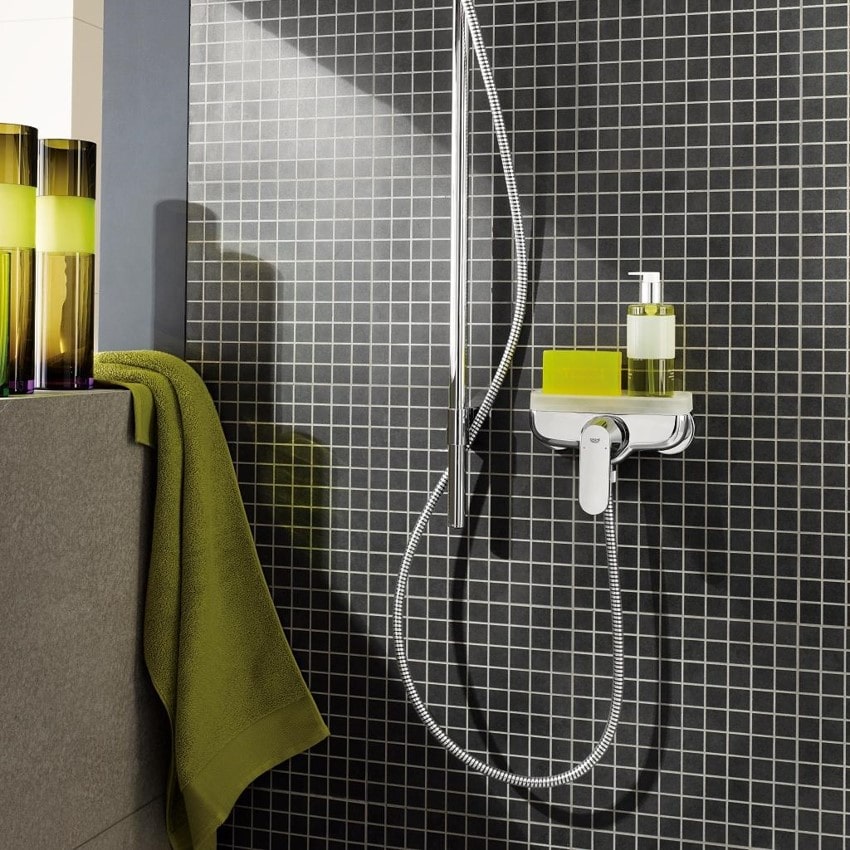 Exemplo de aplicação da torneira de duche Eurosmart Cosmopolitan cromada